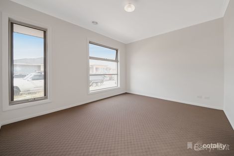 Property photo of 79 Clydevale Avenue Clyde North VIC 3978