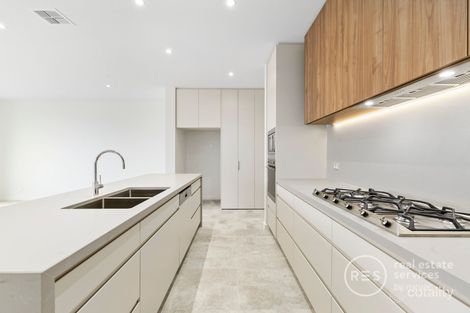 Property photo of 4 Cellar Way Doncaster VIC 3108