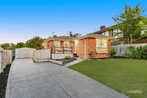 17 Mildura Cres, Endeavour Hills, VIC 3802