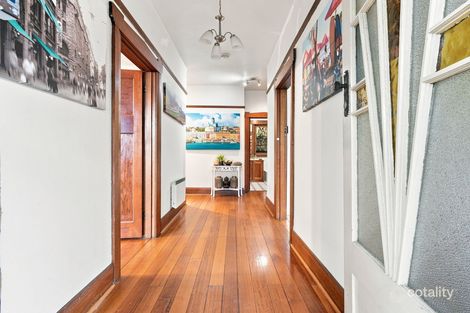 Property photo of 85 Oldham Avenue New Town TAS 7008