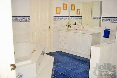 Property photo of 114 Hill Road Balwyn North VIC 3104