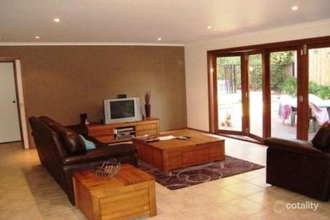 Property photo of 18 Coolabah Drive Eltham VIC 3095