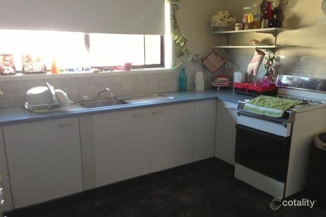Property photo of 10 Kenny Close St Helens Park NSW 2560