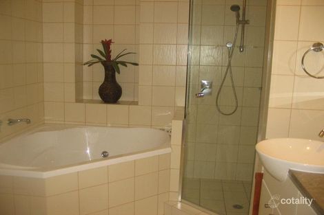 Property photo of 306/1 Holman Street Kangaroo Point QLD 4169