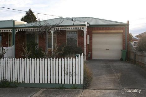 2/58 Northern Cres, Craigieburn, VIC 3064