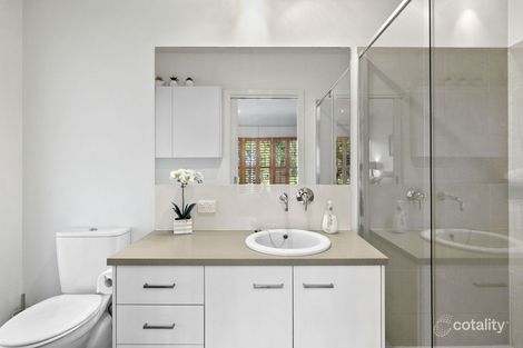Property photo of 8 Glenhaven Mews Ocean Grove VIC 3226
