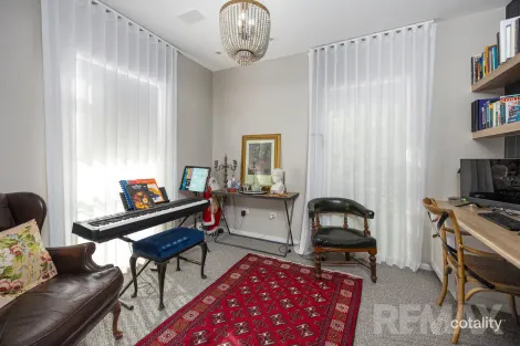 Property photo of 29 Lakehaven Drive Lake Albert NSW 2650