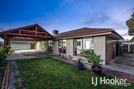 Property photo of 6 Edeys Run Hampton Park VIC 3976