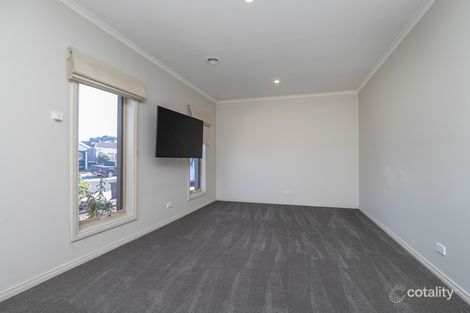 Property photo of 1/19 Jade Way Hillside VIC 3037