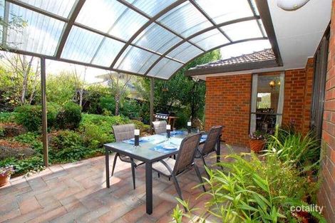 Property photo of 8 Glenview Court Glen Waverley VIC 3150