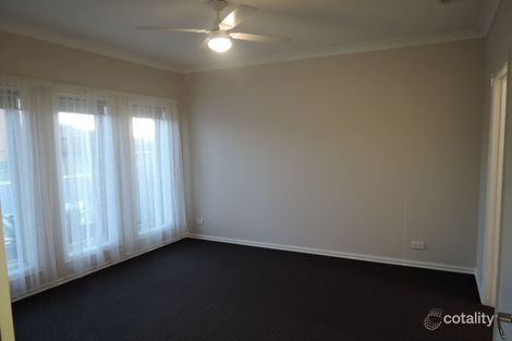 Property photo of 36 Bronson Circuit Hoppers Crossing VIC 3029