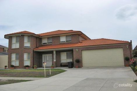 7 Bruce Way, Taylors Lakes, VIC 3038