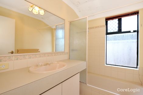 Property photo of 17 Whyatt Green Leda WA 6170