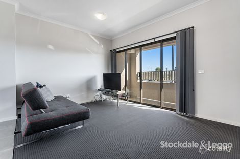 Property photo of 104/1-15 Beddison Road Craigieburn VIC 3064