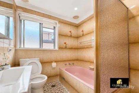 Property photo of 38 Chadwick Crescent Fairfield West NSW 2165