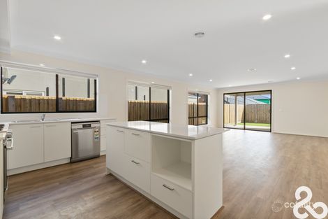 Property photo of 4 Brasswood Way Wollert VIC 3750