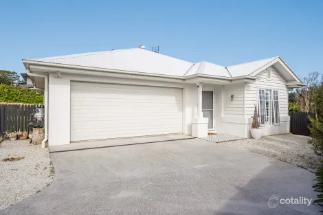 Property photo of 21 Dent Crescent Cumbalum NSW 2478
