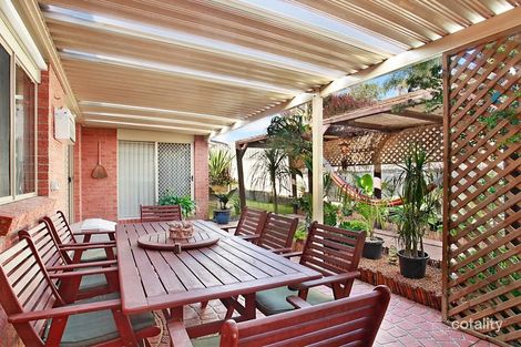 Property photo of 18 Roma Place Woongarrah NSW 2259