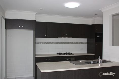 Property photo of 2/28 Beaumont Drive Pimpama QLD 4209