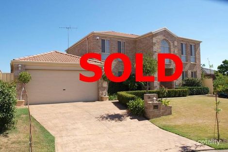 19 Lemongum Pl, Quakers Hill, NSW 2763