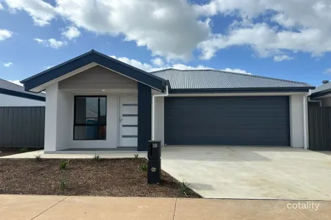 18 Badman St, Munno Para Downs, SA 5115