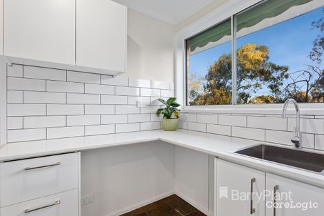 Property photo of 26 Meruka Drive Eltham VIC 3095