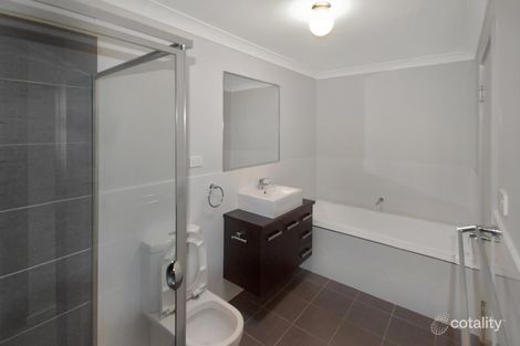 Property photo of 2/53 Memorial Avenue Blackwall NSW 2256