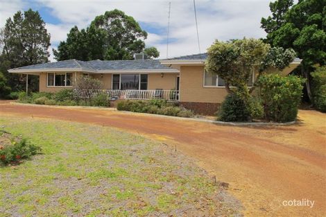 Property photo of 30 Suburban Road Quairading WA 6383