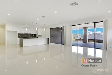 Property photo of 10 Austen Circuit Oran Park NSW 2570