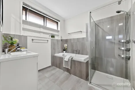 Property photo of 1/8 Margaret Street Werribee VIC 3030