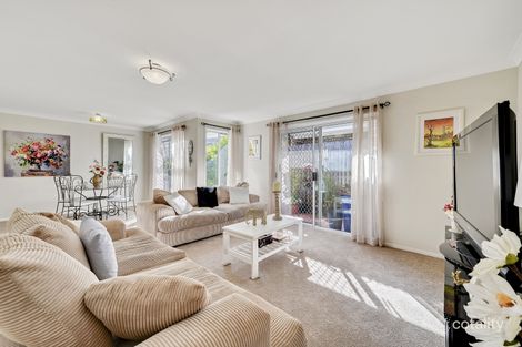Property photo of 20 Dampier Crescent Forest Lake QLD 4078