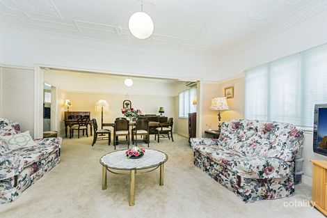 Property photo of 62 Alderley Avenue Alderley QLD 4051
