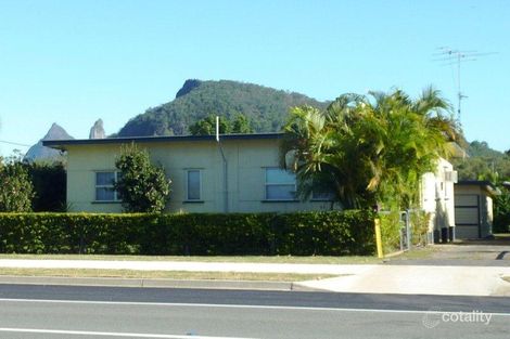 42 Coonowrin Rd, Glass House Mountains, QLD 4518