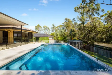 Property photo of 14 Yaggera Place Bellbowrie QLD 4070