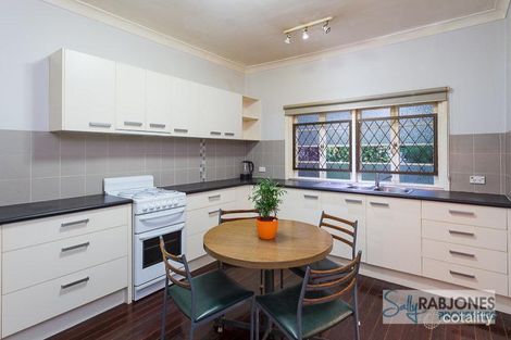 29-31 Clive Rd, Birkdale, QLD 4159