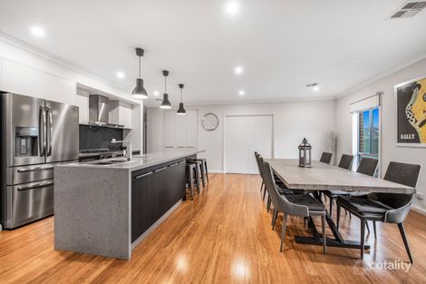Property photo of 6 Moore Mews Pakenham VIC 3810