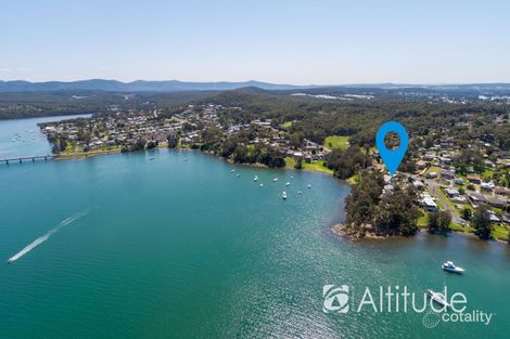 57 Bay Rd, Bolton Point, NSW 2283
