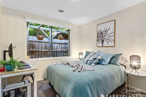 Property photo of 5 The Strand Lysterfield VIC 3156