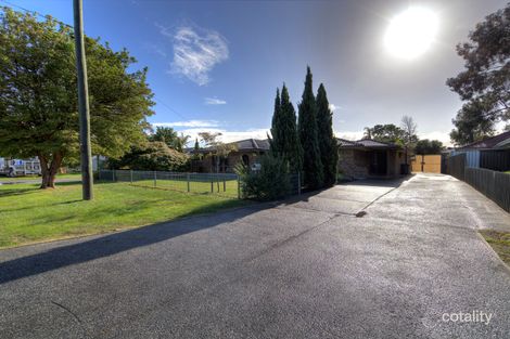 Property photo of 5 Jubilee Road Forrestfield WA 6058