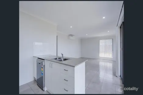 Property photo of 44 Dysart Drive Holmview QLD 4207