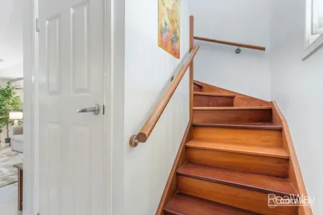 Property photo of 2/23 Ronald Street Bundamba QLD 4304