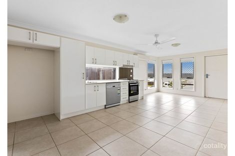 Property photo of 2/33 Alistair Street Glenvale QLD 4350
