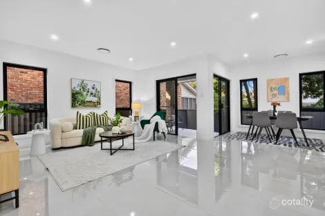 Property photo of 45 Tungarra Road Girraween NSW 2145
