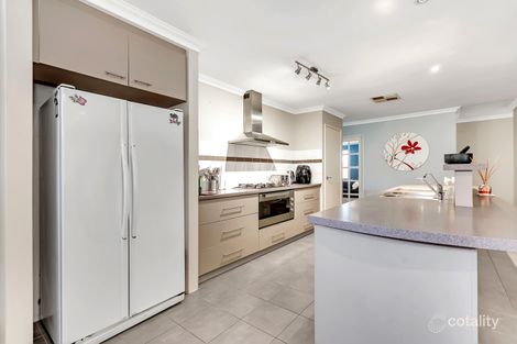 Property photo of 7 Baglione Green Tapping WA 6065