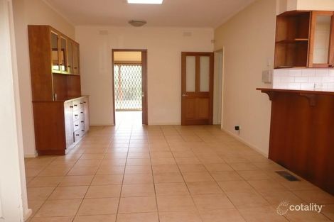 Property photo of 21 Mahoney Crescent Seaford VIC 3198