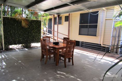 Property photo of 27 Evans Street Blackwater QLD 4717