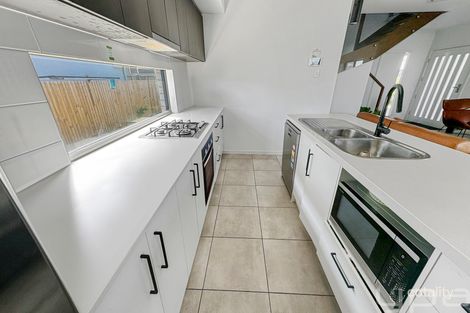 Property photo of 10 Piccadilly Street Strathpine QLD 4500