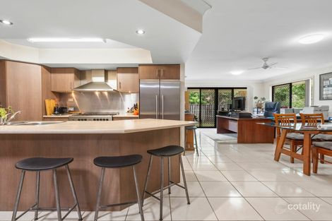 2/5 Peachwood Ct, Robina, QLD 4226