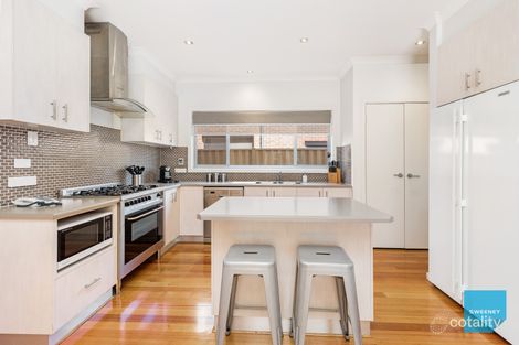 Property photo of 12 Chelsworth Place Caroline Springs VIC 3023