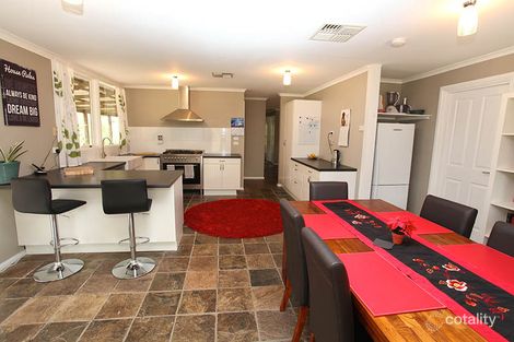 Property photo of 13 Protea Court Stoneville WA 6081